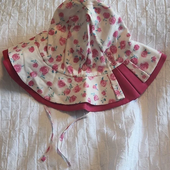 DIOR girls Floral Baby Beach Hat Size 1T 100% Cotton - Picture 1 of 9